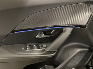 Peugeot 2008 1.2 Hybrid 145 GT