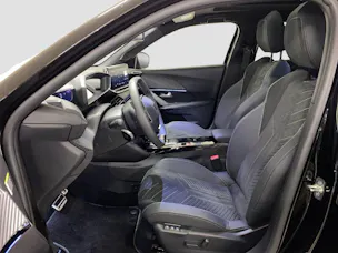 Peugeot 2008 1.2 Hybrid 145 GT