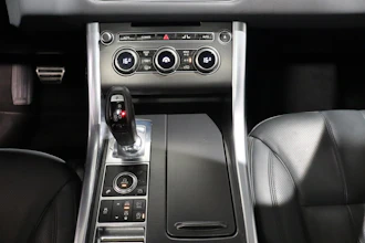 https://vehicle.imgix.net/4388281/446b4e3d-84ac-4d82-bd46-7b7dfe4b0356.JPG