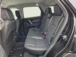 https://vehicle.imgix.net/4388322/a43928bb-4afa-4cf9-8d26-ee69a8e793bb.jpg