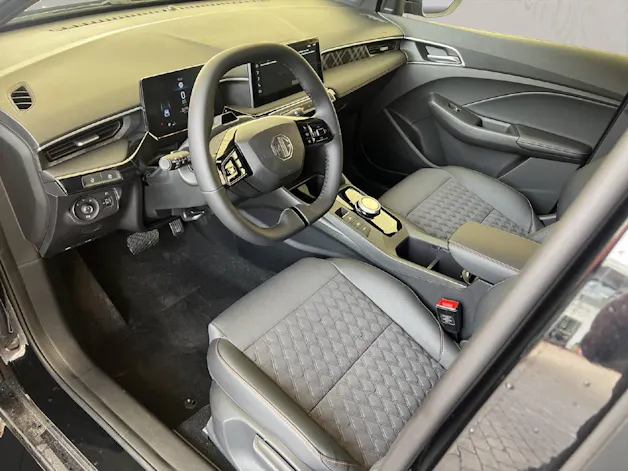 MG 3 1.5 Hybrid Luxury *Automat*