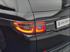 Fahrzeugbild LAND ROVER Discovery Sport 2.0 SD4 200 SE
