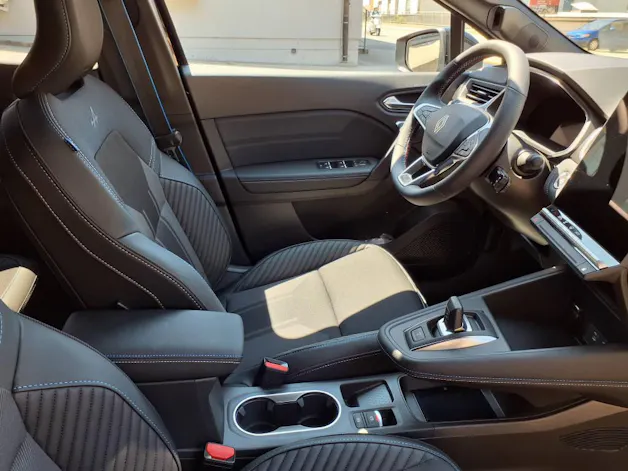 Renault Captur 1.3 TCe 140 esprit Alpine EDC