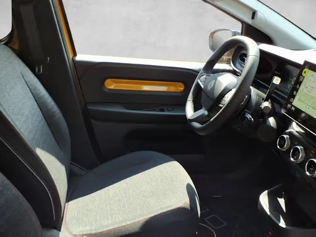 RENAULT Twingo E-Tech Urban Range techno
