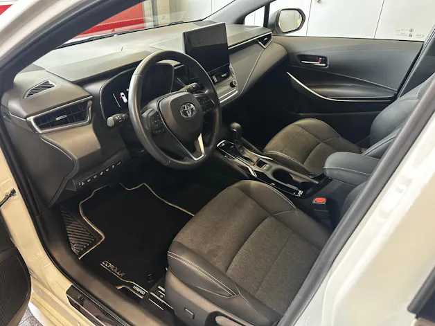 Toyota Corolla Touring Sports 2.0 HSD Trend