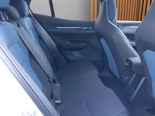Volvo EX30 E60 Twin Ultra Performance AWD