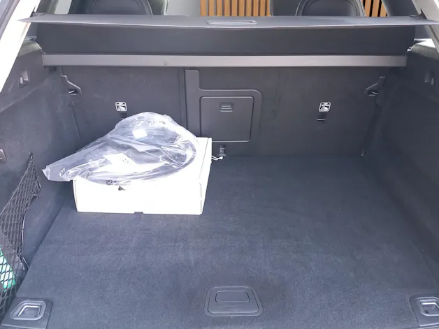 VOLVO XC60 2.0 T6 TE Plus Dark eAWD