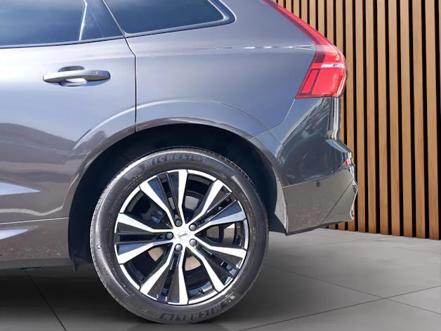 Volvo XC60 2.0 T6 TE Plus Dark eAWD