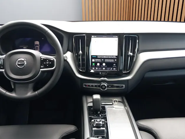 Volvo XC60 2.0 T6 TE Plus Dark eAWD