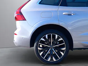Volvo XC60 2.0 B5 MH Ultra Bright AWD
