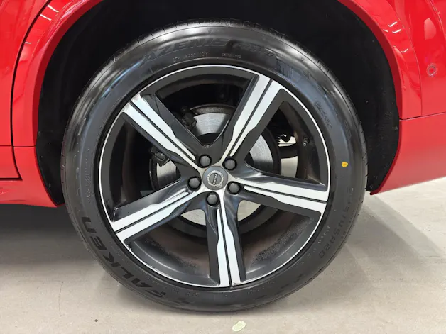 Volvo XC90 2.0 T6 AWD R-Design 5-Plätzer