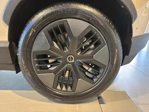 Volvo EX30 CC E60 Twin Performance AWD