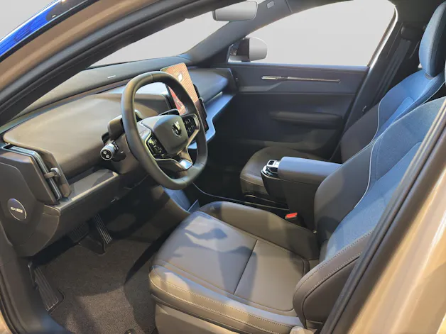 Volvo EX30 CC E60 Twin Performance AWD