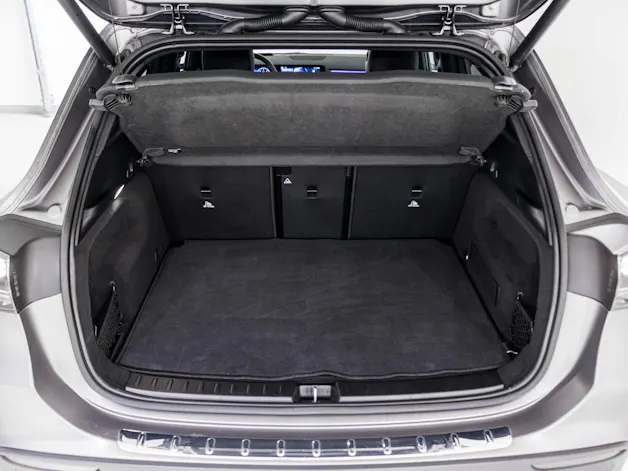 MERCEDES-BENZ GLA 220 d AMG Line 4matic