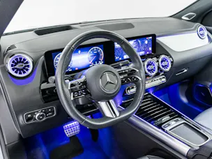 MERCEDES-BENZ GLA 220 d AMG Line 4matic
