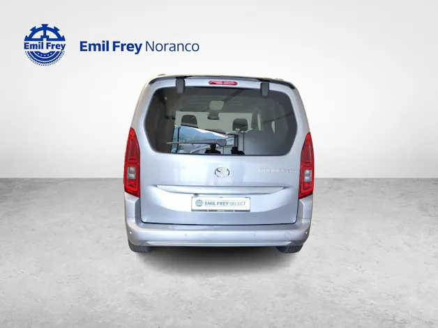 Toyota Proace City Verso L1 1.5 HDi 130 Style - Servizi inclusi