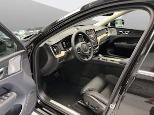 Volvo XC60 2.0 T8 TE Ultra Dark eAWD