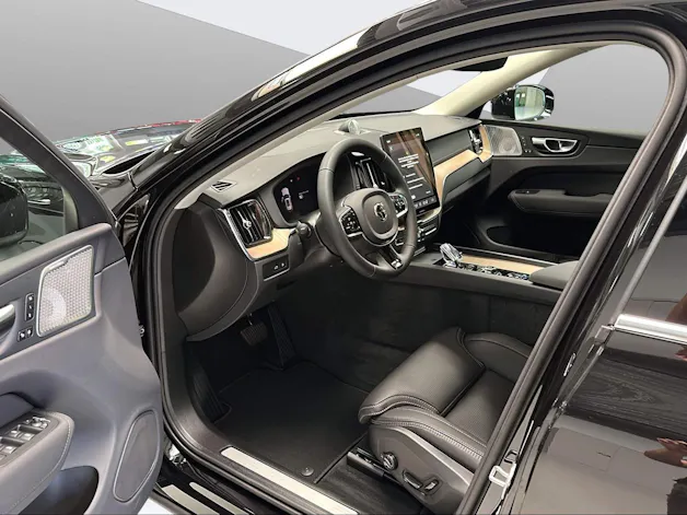 Volvo XC60 2.0 T8 TE Ultra Dark eAWD