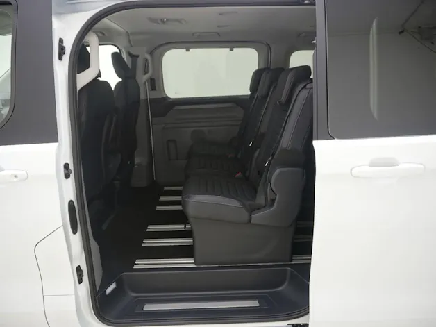 Ford Tourneo Custom L1 2.5 Plug-in-Hybrid Titanium X