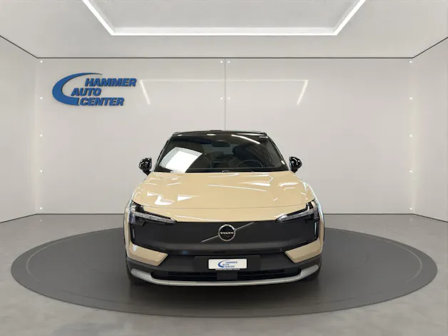 Volvo EX30 CC E60 Twin Performance AWD