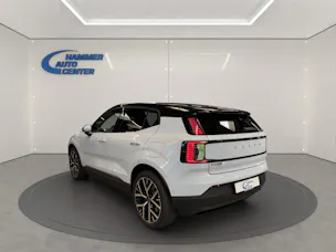 Volvo EX30 P8 Ultra AWD