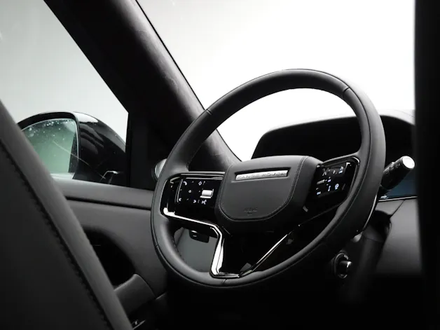 Land Rover Range Rover Evoque 1.5 T 270e Autobiography