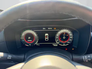 Nissan Juke 1.6 Hybrid Tekna AT