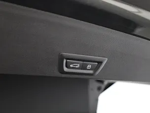 BMW XM 50e Plug-in Hybrid