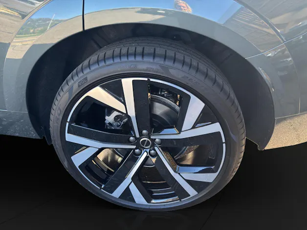 VOLVO XC60 2.0 T8 TE Ultra Dark eAWD