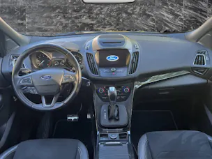 Ford Kuga 2.0 TDCi 180 ST-Line