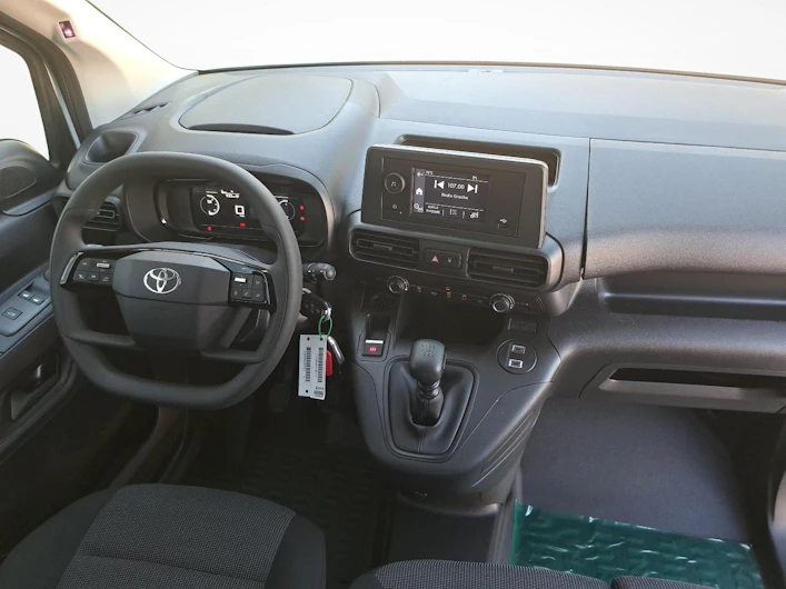 Fahrzeugbild TOYOTA PROACE CITY