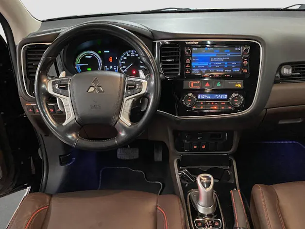 Mitsubishi Outlander 2.0 PHEV Diamond