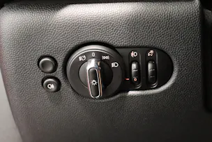 MINI F56 Cooper SE