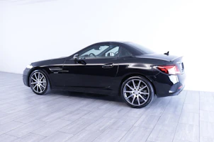 Fahrzeugbild MERCEDES-BENZ SLC 43 AMG Cabriolet