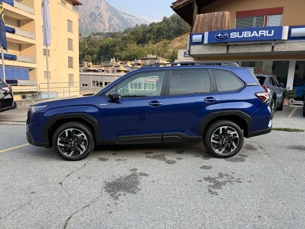 Subaru Forester Station 2.0i e-Boxer Swiss Plus