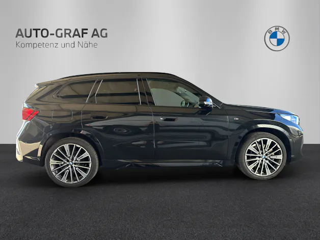BMW X1 23d M Sport xDrive paddles