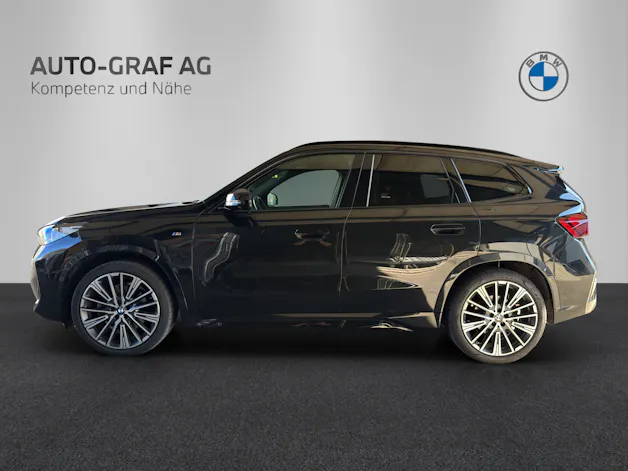 BMW X1 23d M Sport xDrive paddles