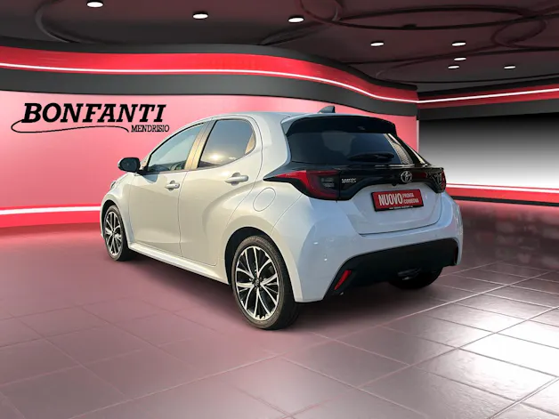 Toyota Yaris 1.5 VVT-i HSD Trend
