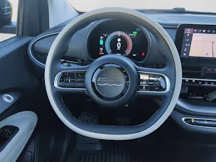 Fiat 500 La Prima