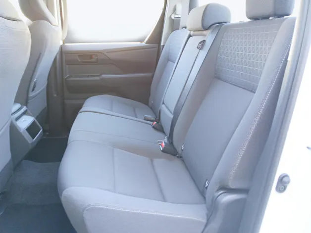 Toyota Hilux Double Cab.-Pick-up 59KWh Comfort