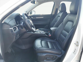 https://vehicle.imgix.net/4389173/4309a541-7c6a-4a1c-989c-5e32971e8d43.jpg