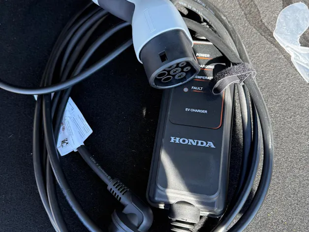Honda eNy1 Elegance