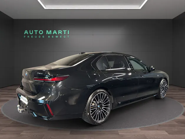 BMW 740d xDrive M Sport