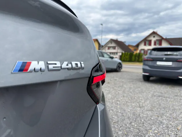 BMW M240i xDrive Coupé