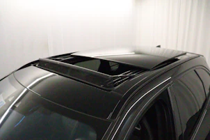 image du véhicule JAGUAR F-Pace 5.0 V8 SVR AWD