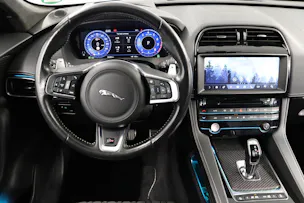 Jaguar F-Pace 5.0 V8 SVR AWD