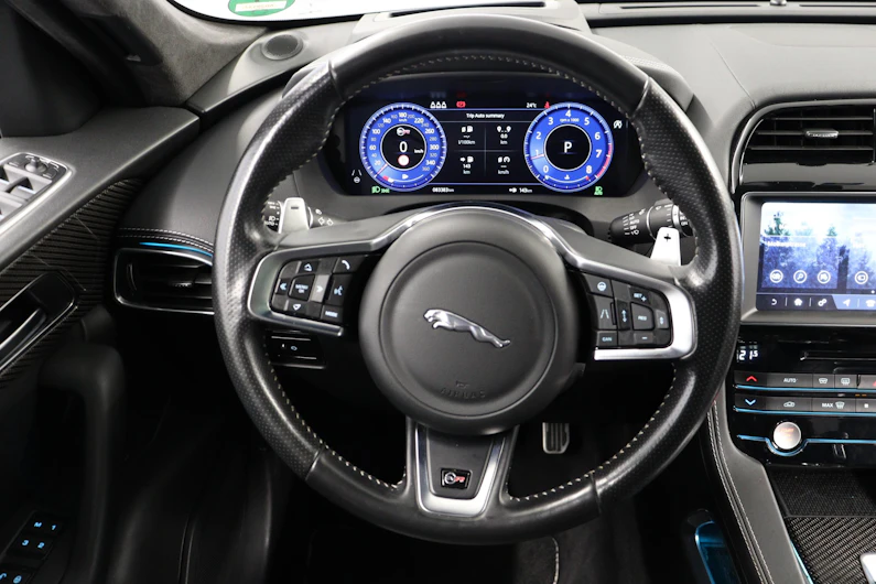 image du véhicule JAGUAR F-PACE