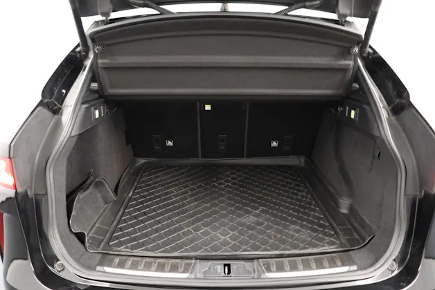 Jaguar F-Pace 5.0 V8 SVR AWD