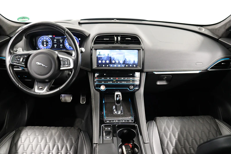 image du véhicule JAGUAR F-PACE