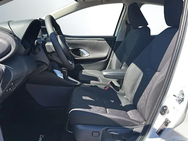 Toyota Yaris 1.5 VVT-i HSD Comfort